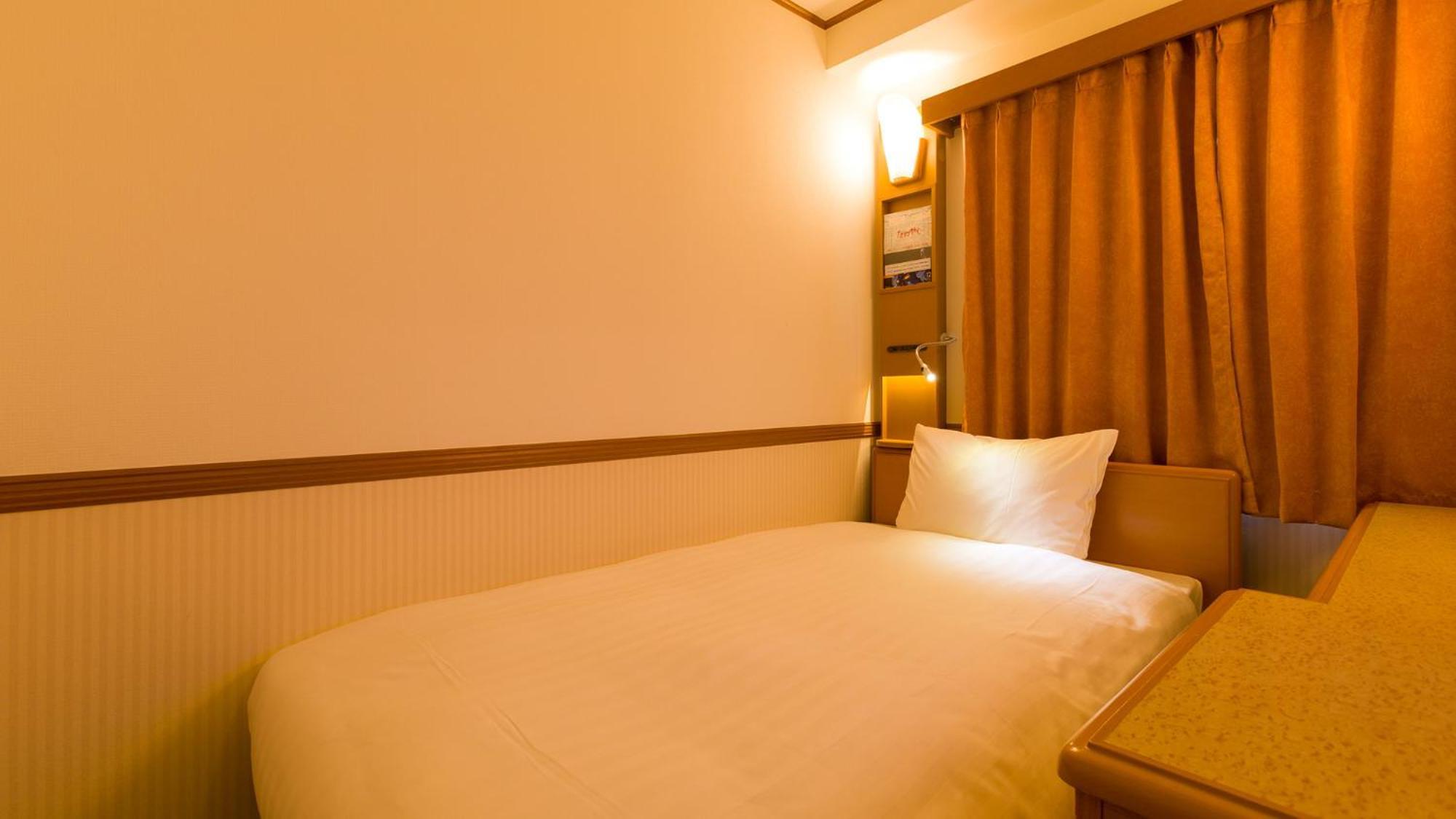 Toyoko Inn Hamamatsu Eki Kita Guchi Room photo